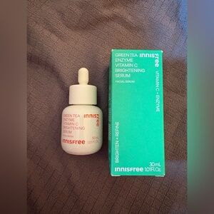 InnIsFree Green Tea Enzyme Vitamin C Brightening Serum